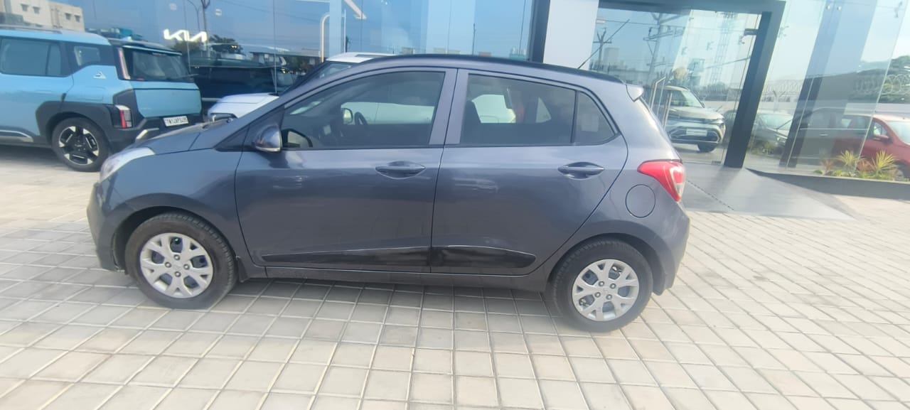 Hyundai Grand I10(2013-2017) Sportz 1.2 Kappa Vtvt